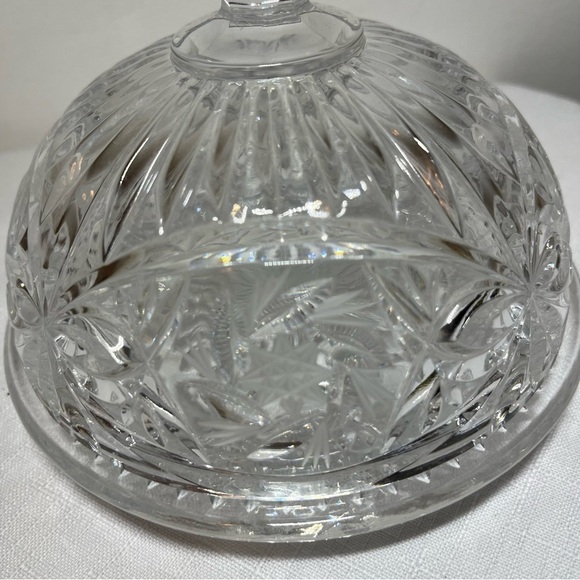 vintage crystal butter dish, American Cut Glass "Eleanor" collection, Pinwheel - Picture 2 of 7
